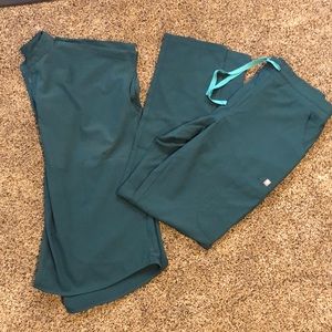 Figs scrub set